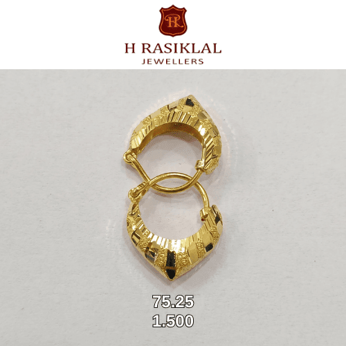 HRJ GOLD EARRING 15