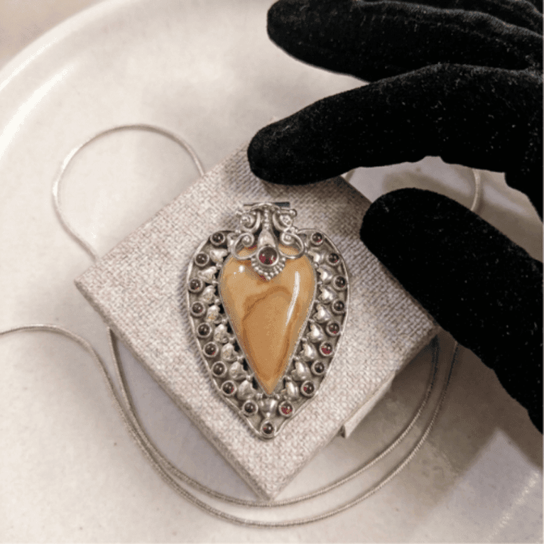 MOOKAITE & GARNET STATEMENT SILVER PENDANT