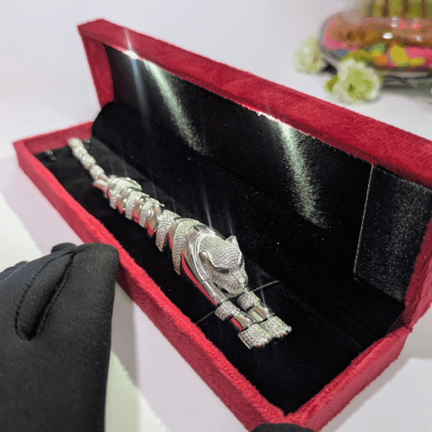 PANTHER BROOCH IN 925 STERLING SILVER
