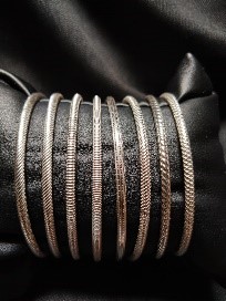 Gold Hollow texture bangles